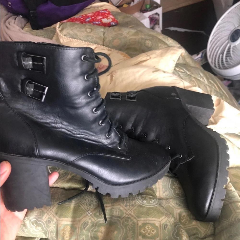 boots